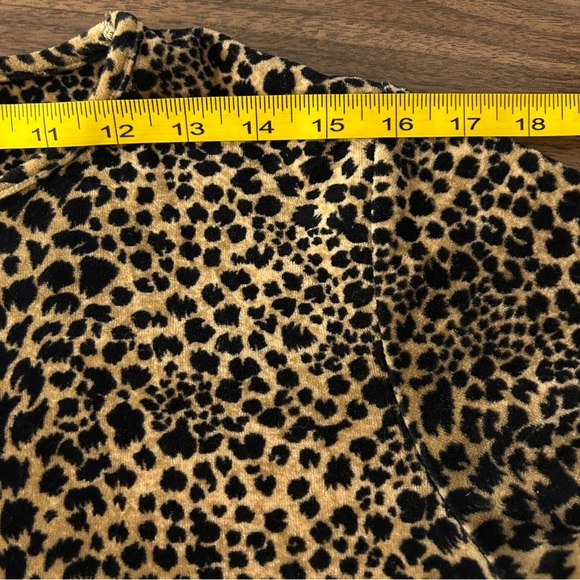 ❤️ Vintage Liz Claiborne Leopard Print Short Sleeve Velour Top S - Picture 7 of 9
